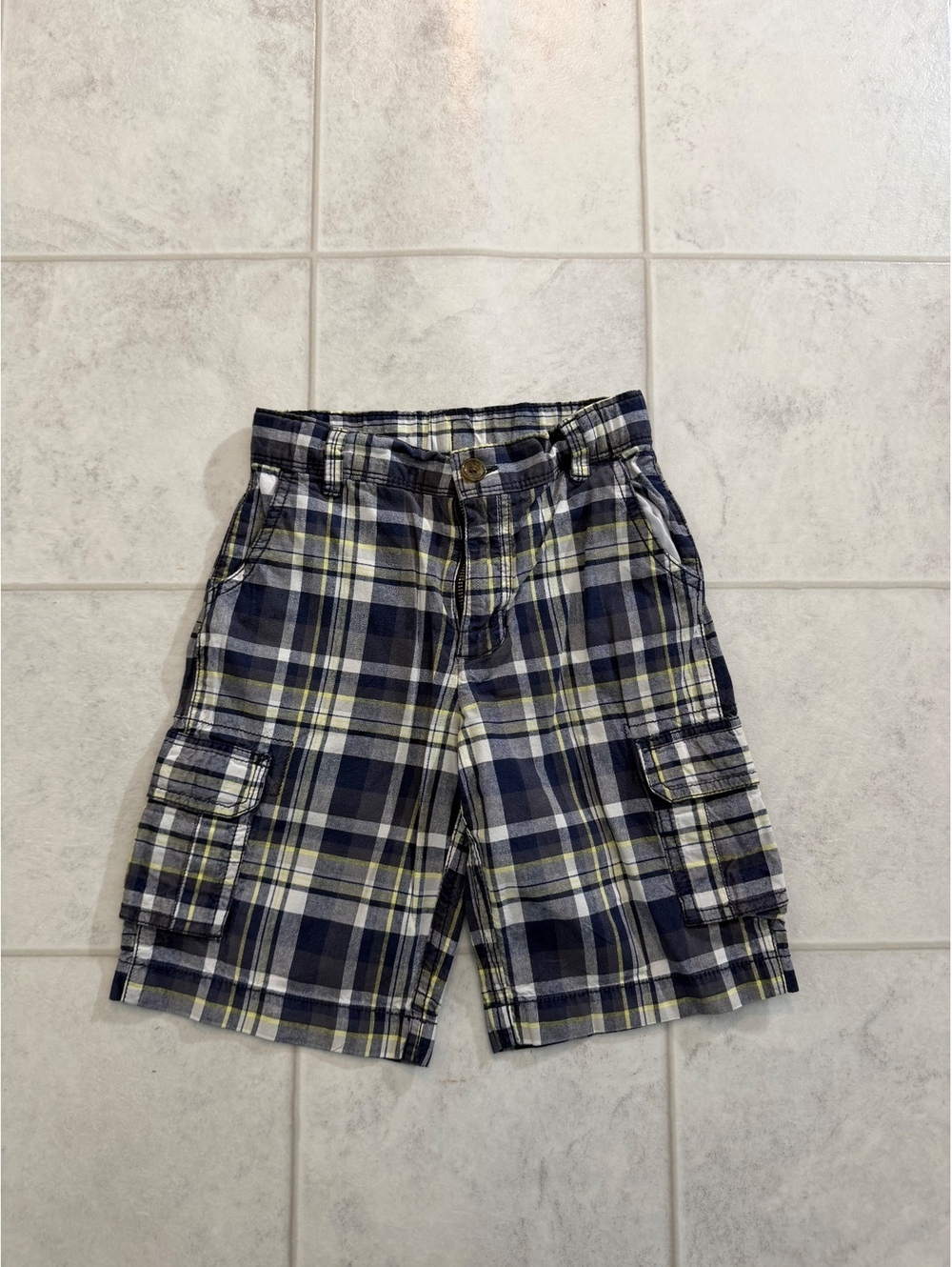 Carter's plaid cargo shorts size 5